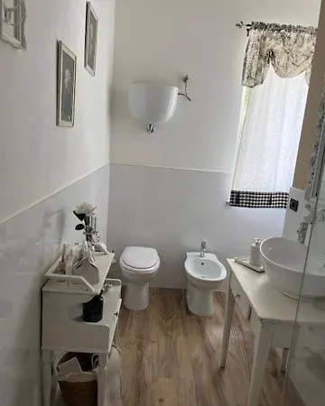 Non Usare La Casina Di Sandro *